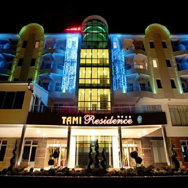 10% discount on accommodation